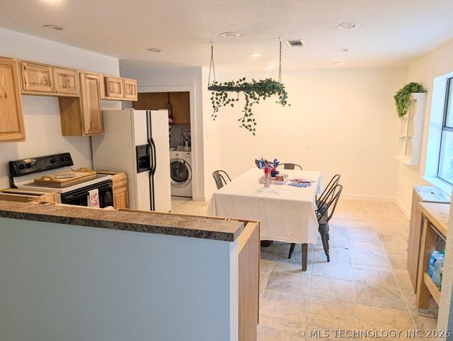 2702 Redbud Lane, Kingston, OK 73439