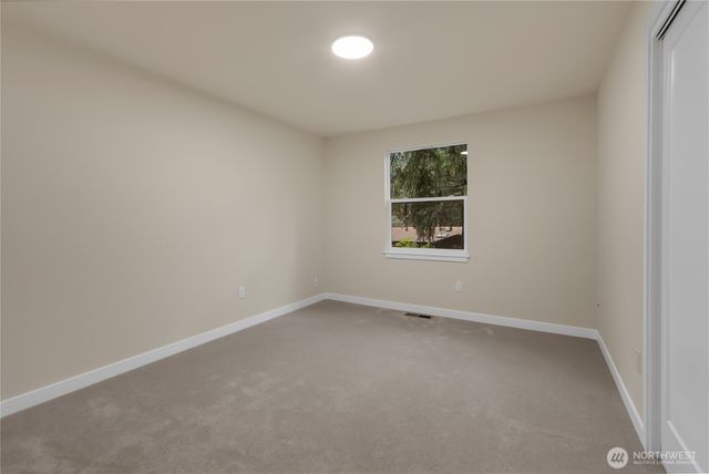 7040 41st Avenue SE, Lacey, WA 98503