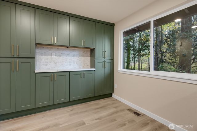 7040 41st Avenue SE, Lacey, WA 98503