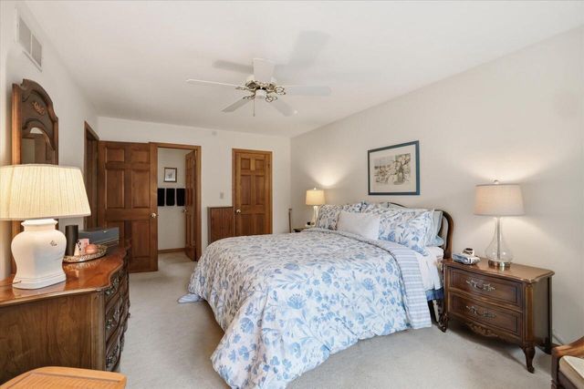 11436 W Shields DRIVE, Franklin, WI 53132