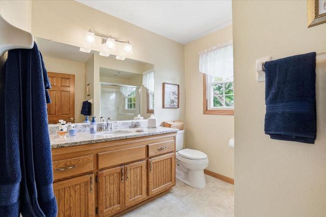 11436 W Shields DRIVE, Franklin, WI 53132