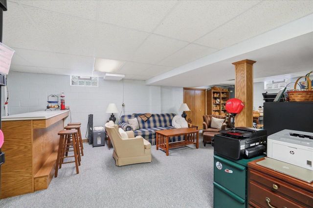 11436 W Shields DRIVE, Franklin, WI 53132