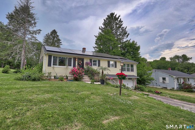 21 Holt Street, Plymouth, CT 06786