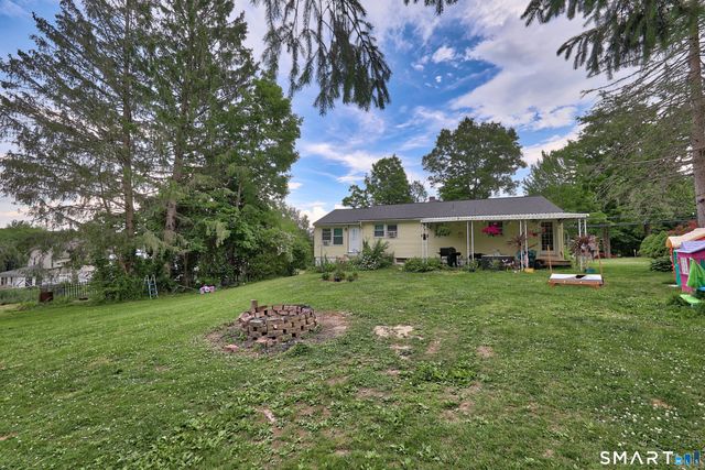 21 Holt Street, Plymouth, CT 06786