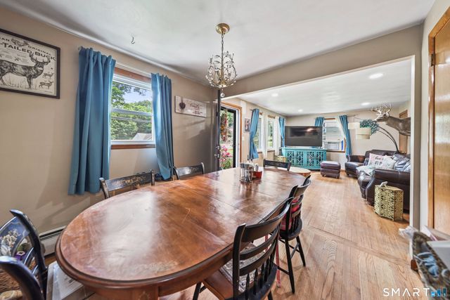 21 Holt Street, Plymouth, CT 06786