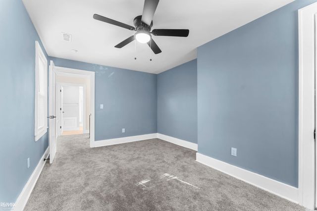 1374 Anita Avenue, Grosse Pointe Woods, MI 48236