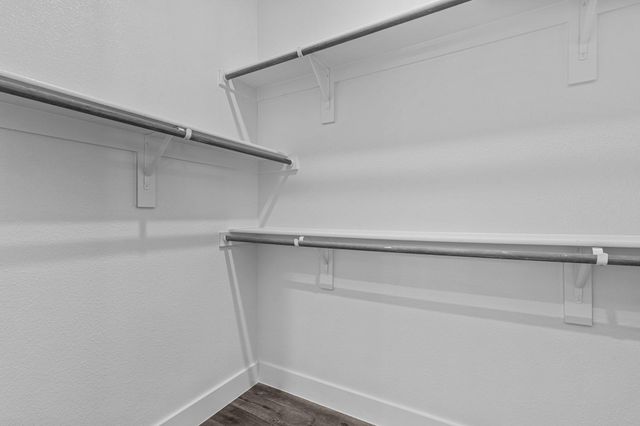 865 Limmer LOOP 1103, Hutto, TX 78634