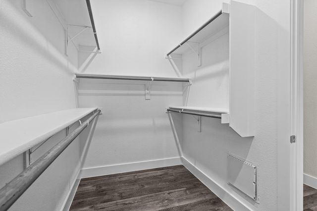 865 Limmer LOOP 1103, Hutto, TX 78634