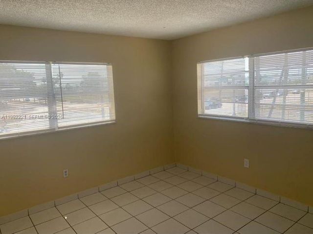 5100 SW 41st St 229, Pembroke Park, FL 33023