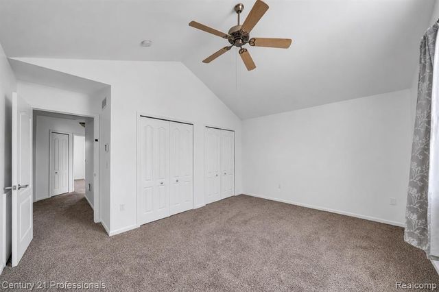 1989 Golfview Lane, Westland, MI 48186