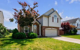 1989 Golfview Lane, Westland, MI 48186