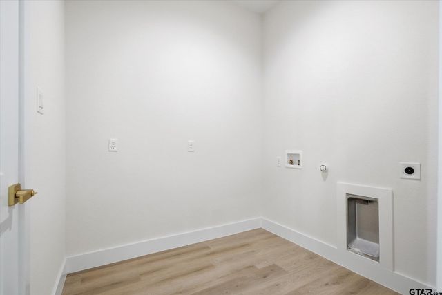 21010 FM 1805, Van, TX 75790