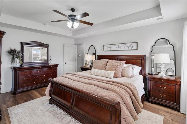 1303 Ashdown Circle, Raymore, MO 64083