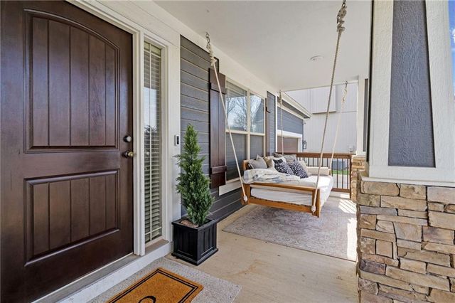 1303 Ashdown Circle, Raymore, MO 64083