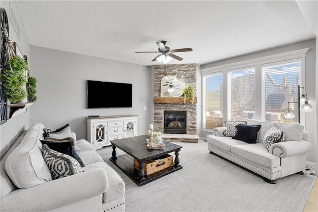 1303 Ashdown Circle, Raymore, MO 64083