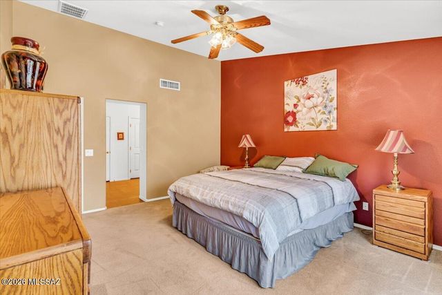 1528 N Bank Swallow Road, Green Valley, AZ 85614