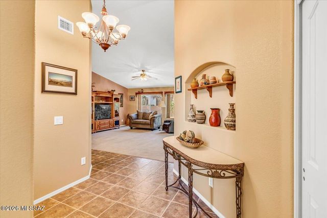 1528 N Bank Swallow Road, Green Valley, AZ 85614