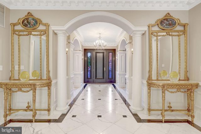 1106 MILL RDG, Mclean, VA 22102