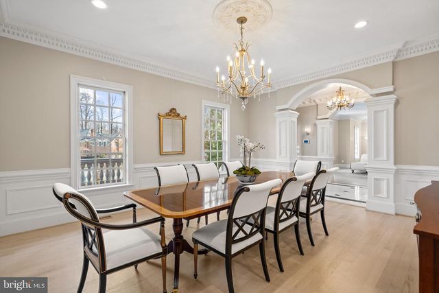 1106 MILL RDG, Mclean, VA 22102