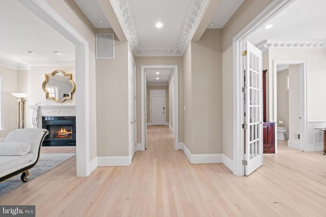 1106 MILL RDG, Mclean, VA 22102