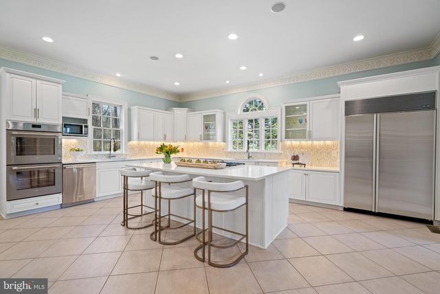 1106 MILL RDG, Mclean, VA 22102