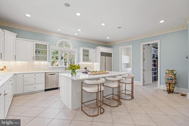 1106 MILL RDG, Mclean, VA 22102