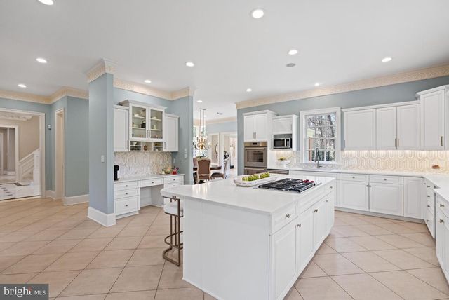 1106 MILL RDG, Mclean, VA 22102