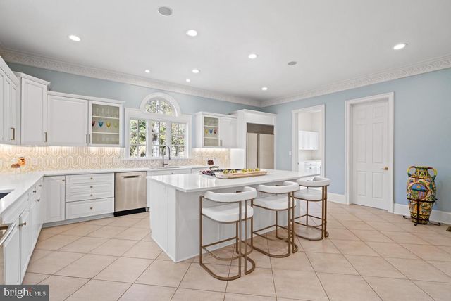 1106 MILL RDG, Mclean, VA 22102