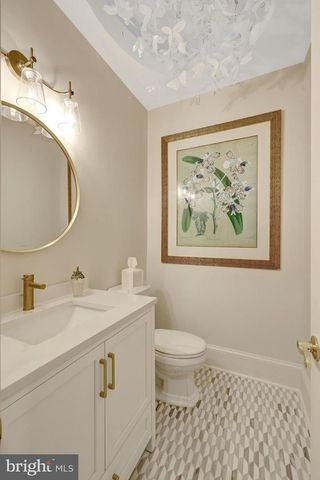 1106 MILL RDG, Mclean, VA 22102