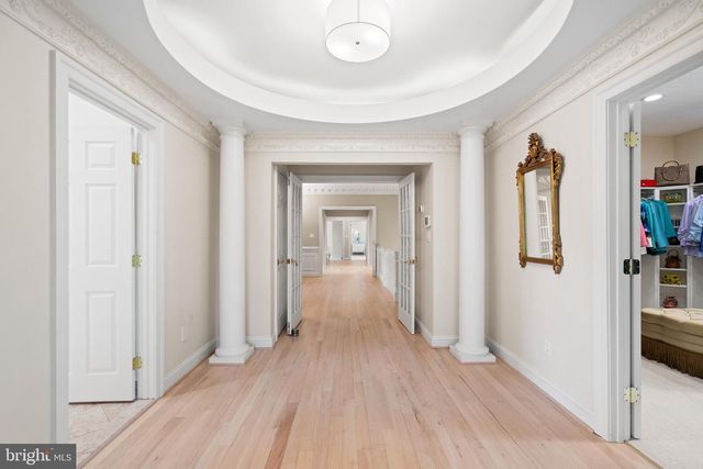 1106 MILL RDG, Mclean, VA 22102