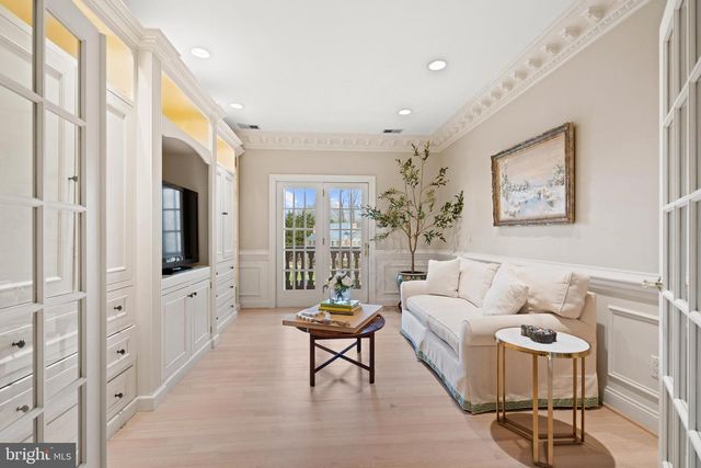 1106 MILL RDG, Mclean, VA 22102