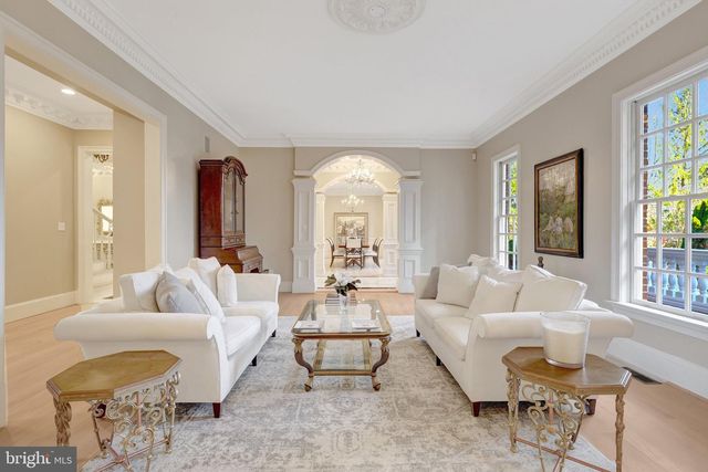 1106 MILL RDG, Mclean, VA 22102