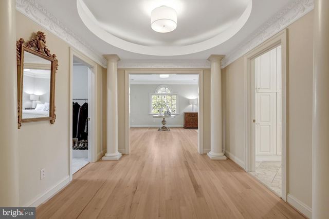 1106 MILL RDG, Mclean, VA 22102