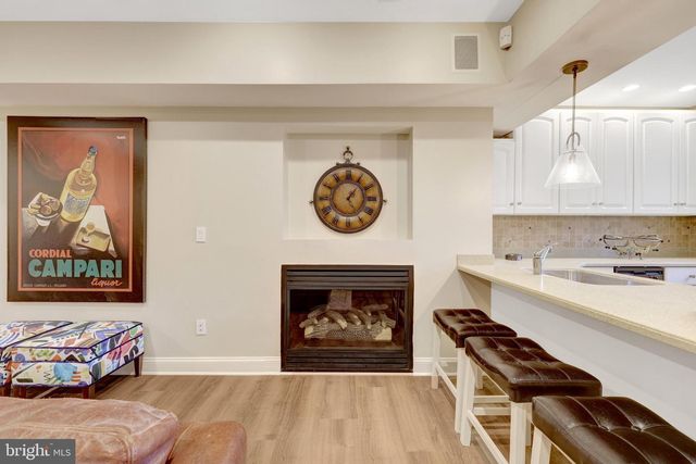 1106 MILL RDG, Mclean, VA 22102