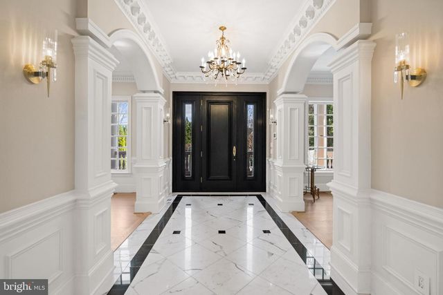 1106 MILL RDG, Mclean, VA 22102