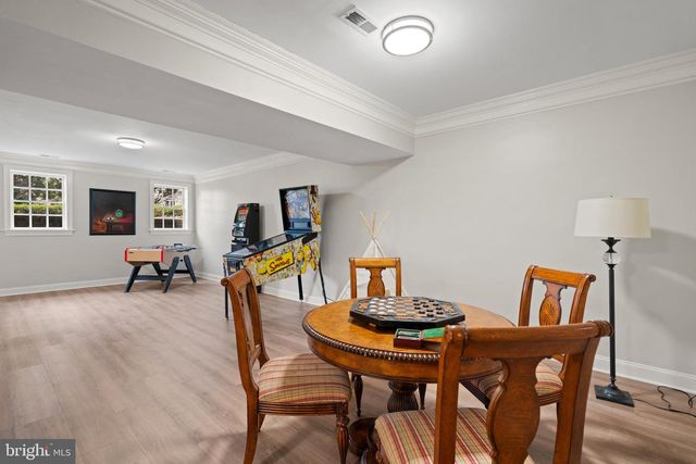 1106 MILL RDG, Mclean, VA 22102