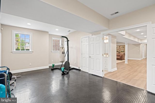 1106 MILL RDG, Mclean, VA 22102