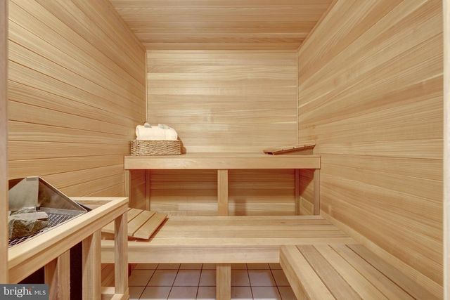 1106 MILL RDG, Mclean, VA 22102