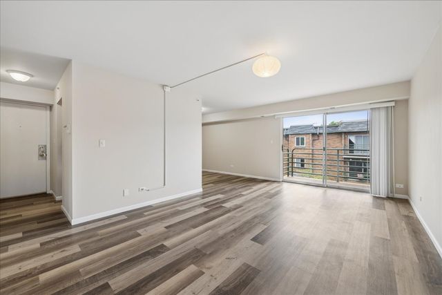 920 Casey Court 5, Schaumburg, IL 60173