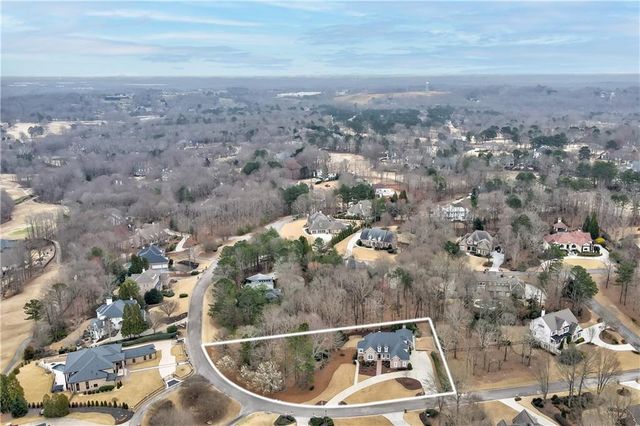 1975 Tee Drive, Braselton, GA 30517