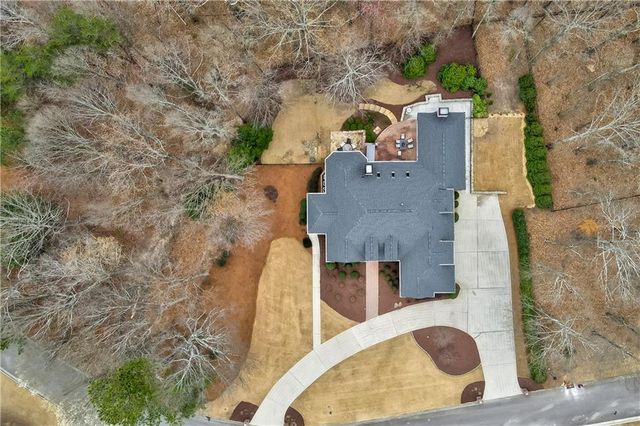 1975 Tee Drive, Braselton, GA 30517