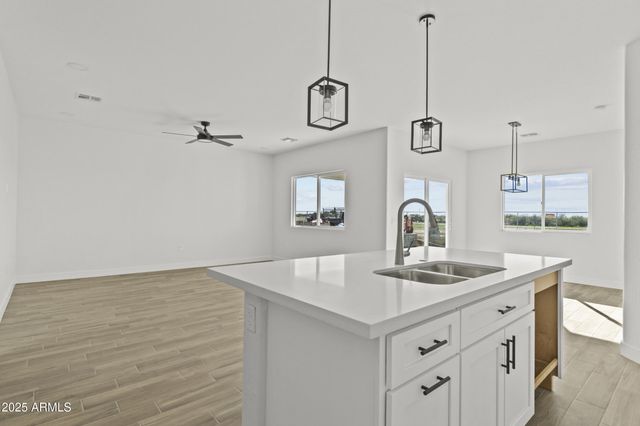 26391 W Desert Crest Street, Casa Grande, AZ 85193