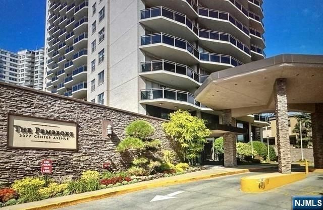 2077 Center Avenue 22H, Fort Lee, NJ 07024
