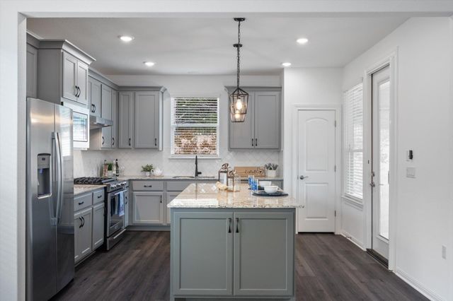 212 Coachsmith ST, Georgetown, TX 78633