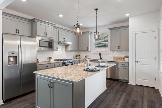 212 Coachsmith ST, Georgetown, TX 78633