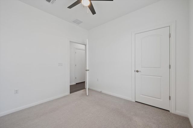 212 Coachsmith ST, Georgetown, TX 78633