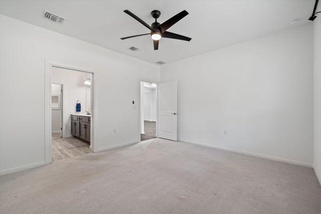 212 Coachsmith ST, Georgetown, TX 78633