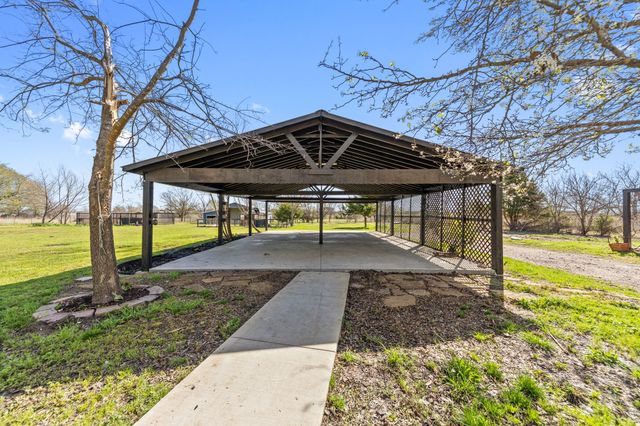 734 Northfork Road, Royse City, TX 75189