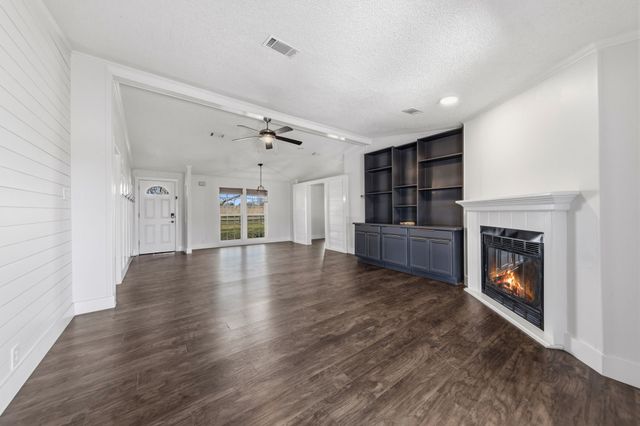 734 Northfork Road, Royse City, TX 75189