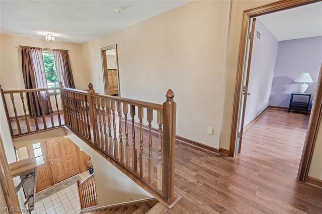 3053 Chablis Lane, Youngstown, OH 44514